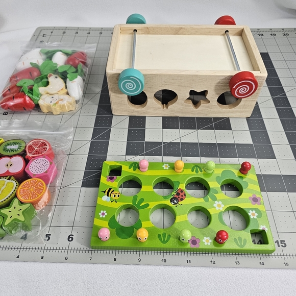 Fruit Harvest Fun Game Car Wooden Toy By Skyfield - Picture 9 of 13